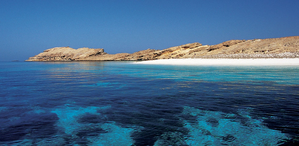 Paesaggio marino fotografato durante un'escursione da Muscat Omanexpert