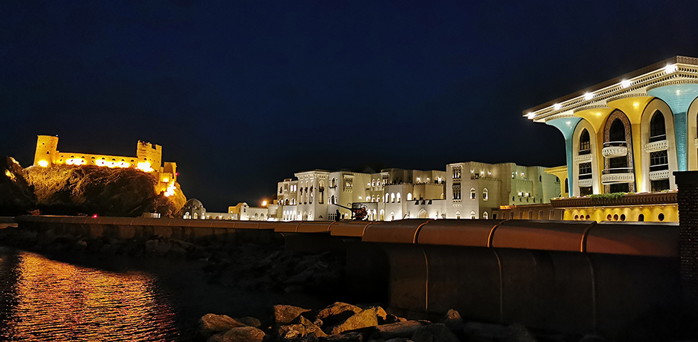 Muscat By Night, spettacolo che si può ammirare durante il tour Oman Esclusivo di Omanexpert