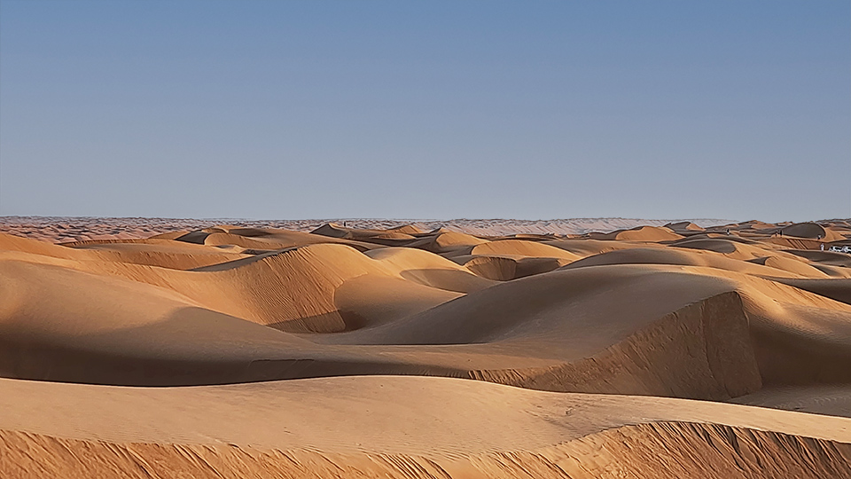 Spettacolare vista di una duna a Rub Al Khali, il quarto vuoto
